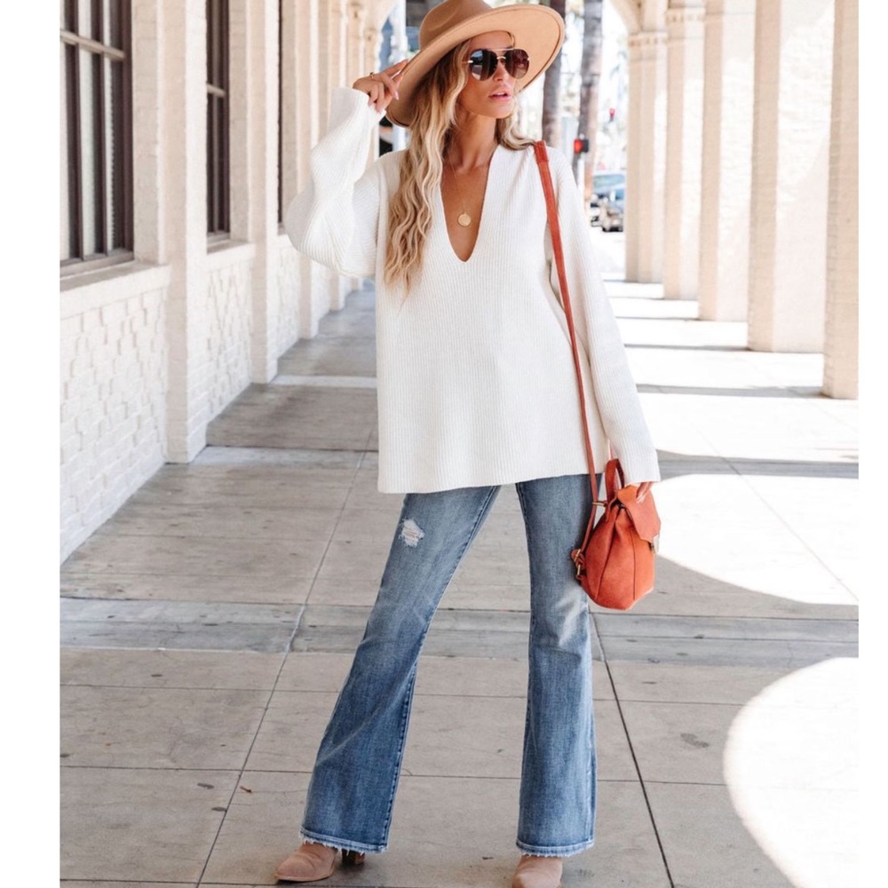 Vici Emmett Sweater - Picture 3 of 6